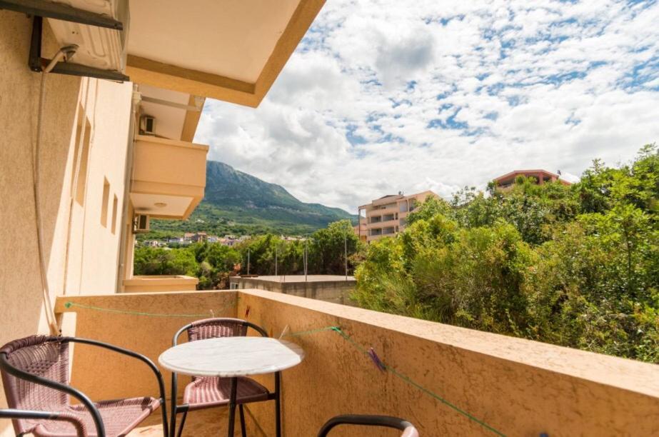 Apartmani Lasta Dobrá Voda Exterior foto