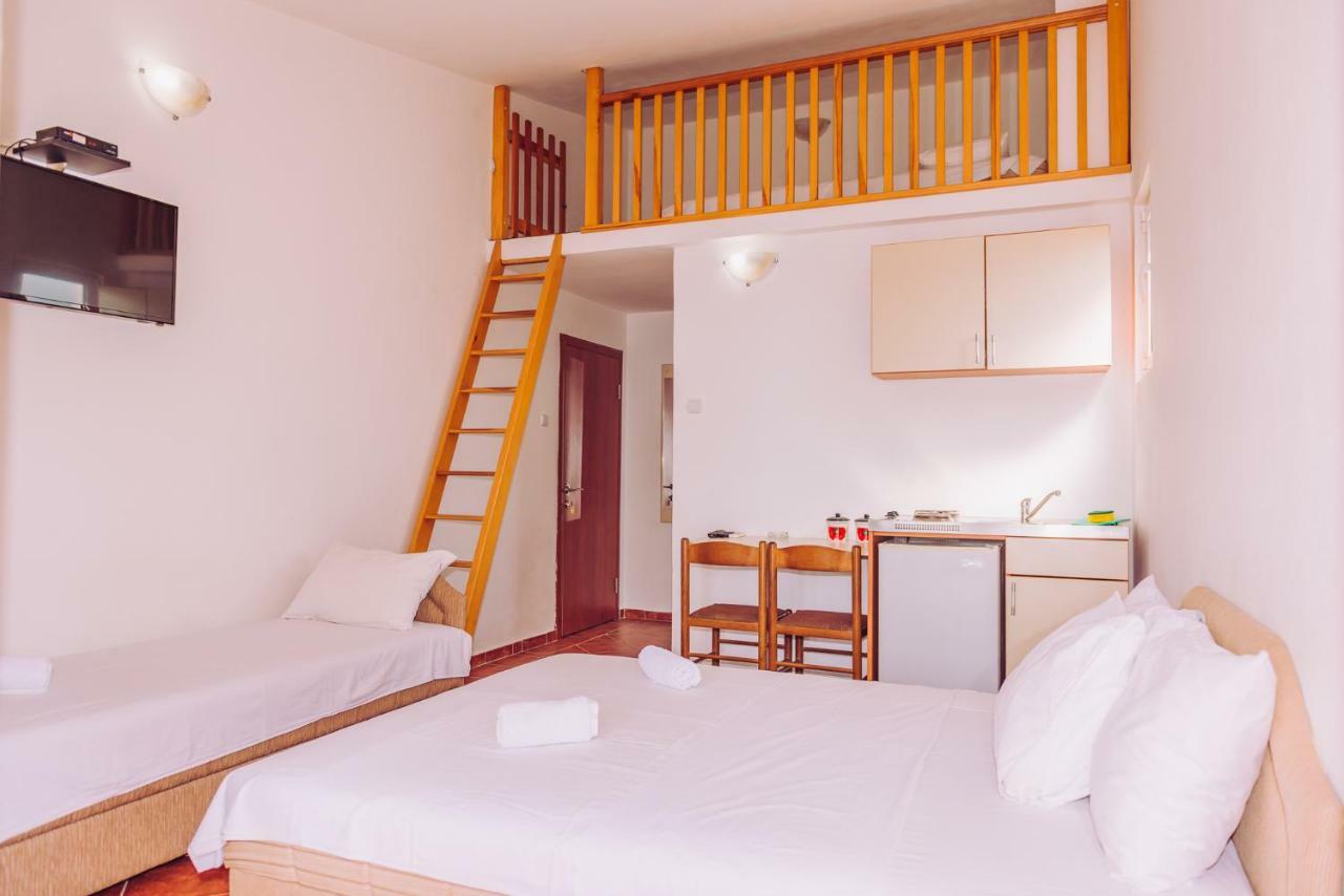 Apartmani Lasta Dobrá Voda Exterior foto
